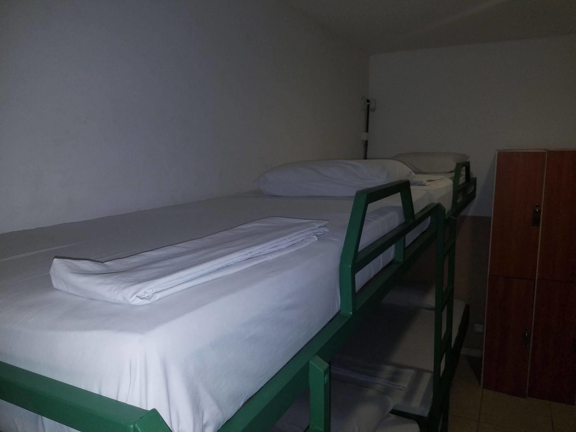 Samba Palace Hostel Rio de Janeiro Exterior photo