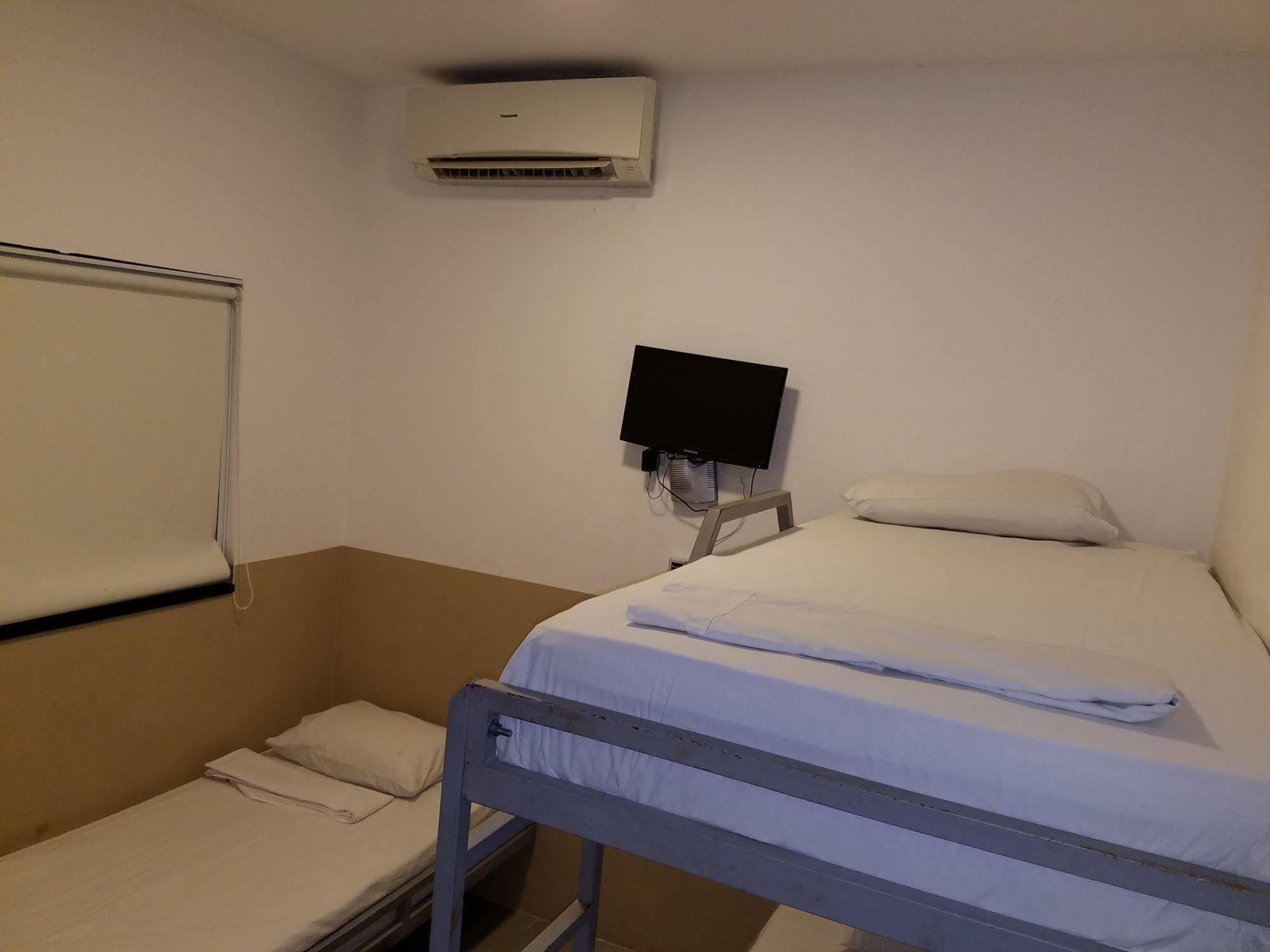 Samba Palace Hostel Rio de Janeiro Exterior photo